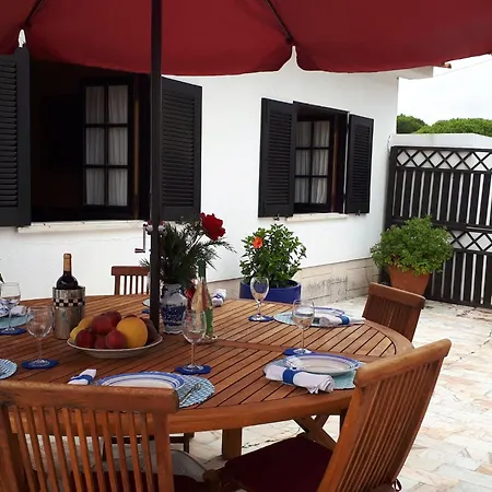 Hébergement de vacances Schoenes In Mit Privatem Pool By Interhome Colares