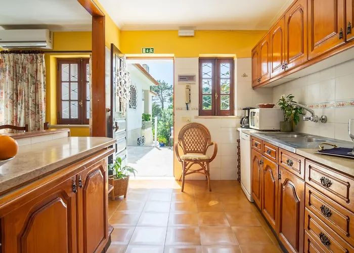 Schoenes In Mit Privatem Pool By Interhome Prázdninový dům *