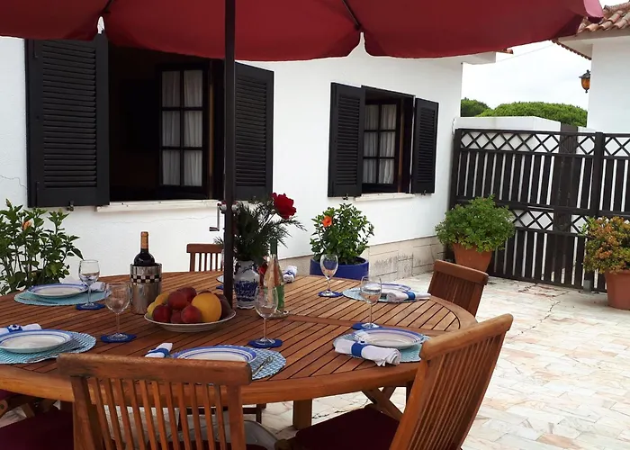 Prázdninový dům Schoenes In Mit Privatem Pool By Interhome Colares