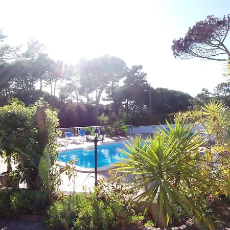 Dom wakacyjny Schoenes In Mit Privatem Pool By Interhome