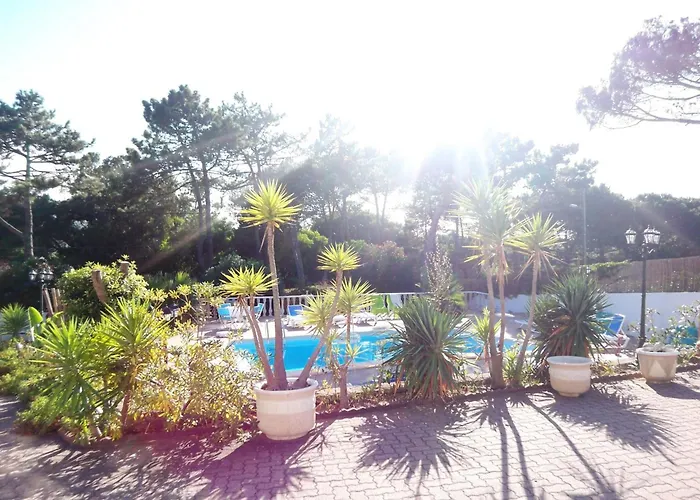 Schoenes In Mit Privatem Pool By Interhome Dom wakacyjny